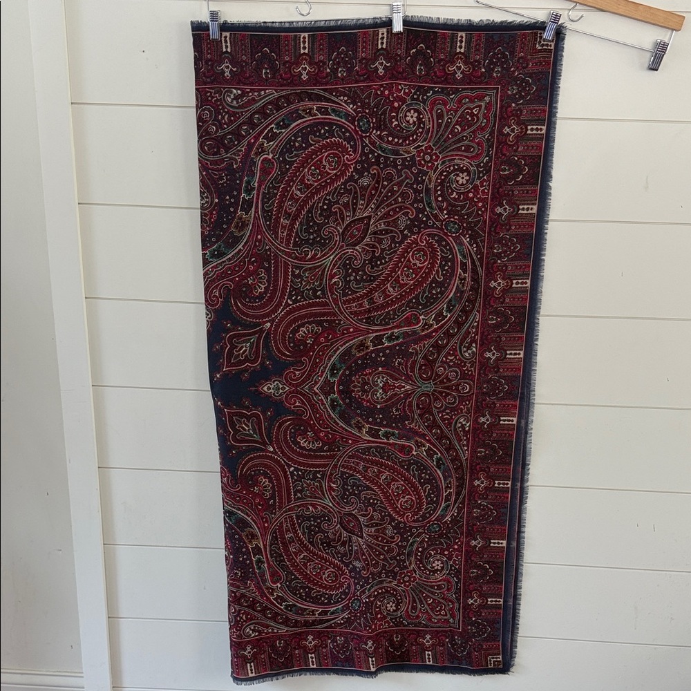 Vintage Liberty of London 100% Wool Paisley Scarf/Wrap - Picture 4 of 6
